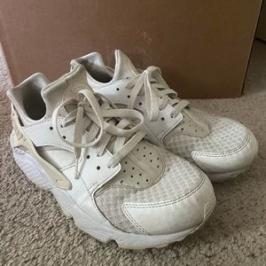 Women’s Nike Huarache